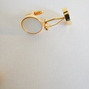 Mother of Pearl round gold plated cufflinks